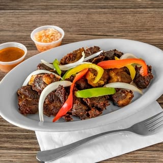 Tassot Cabrit / Fried Goat